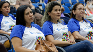 Photo of Profissionais da Educação participam de Conscientização do Autismo